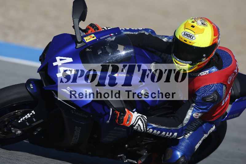 /Archiv-2024/02 29.01.-02.02.2024 Moto Center Thun Jerez/Gruppe gruen-green/44